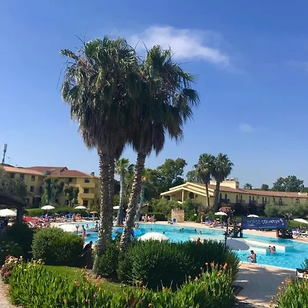 Resort Horse Country Congress & - Ribot 4*