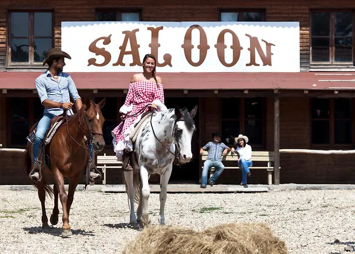 Resort Horse Country Congress & - Ribot Arborea